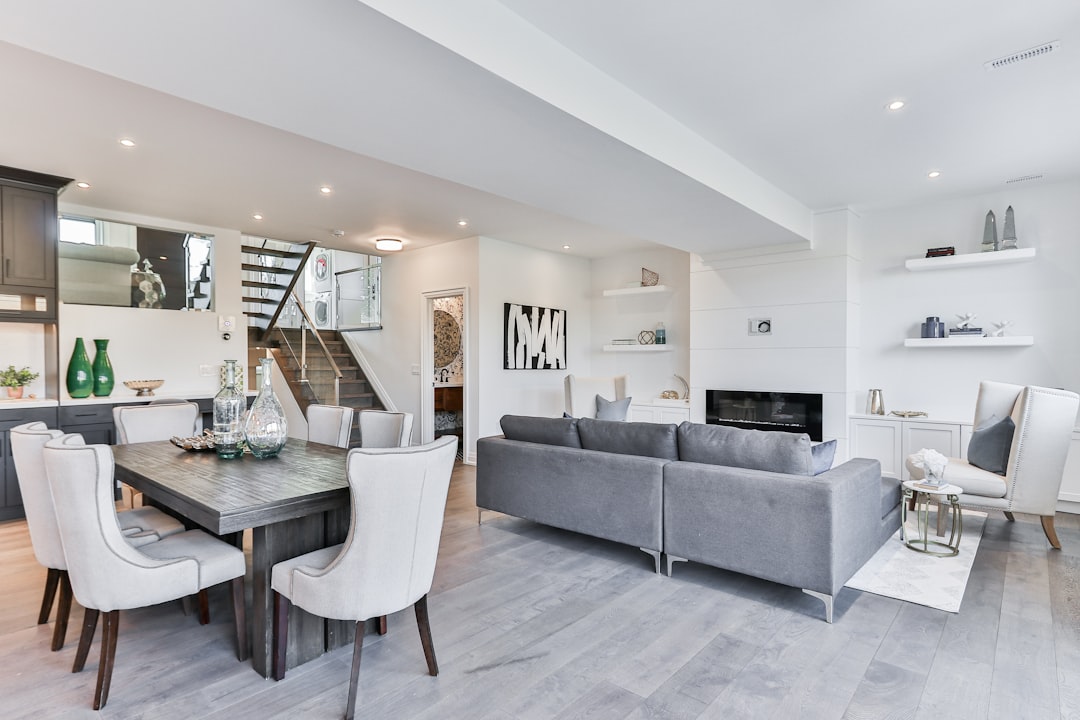 home-services-03 black-and-white-wooden-table-and-chairs-wrzbarqn3hs